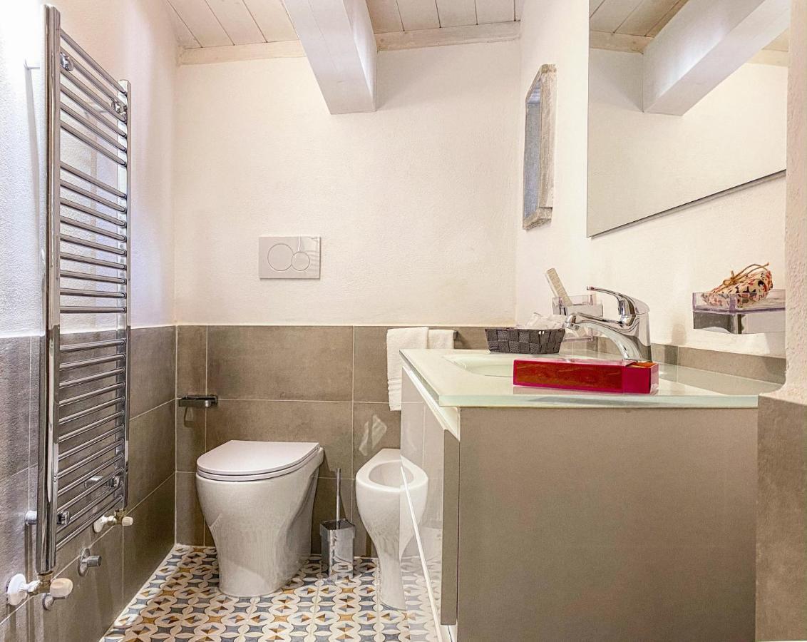 Residenza Ucci Ali Villa โครโตเน ภายนอก รูปภาพ