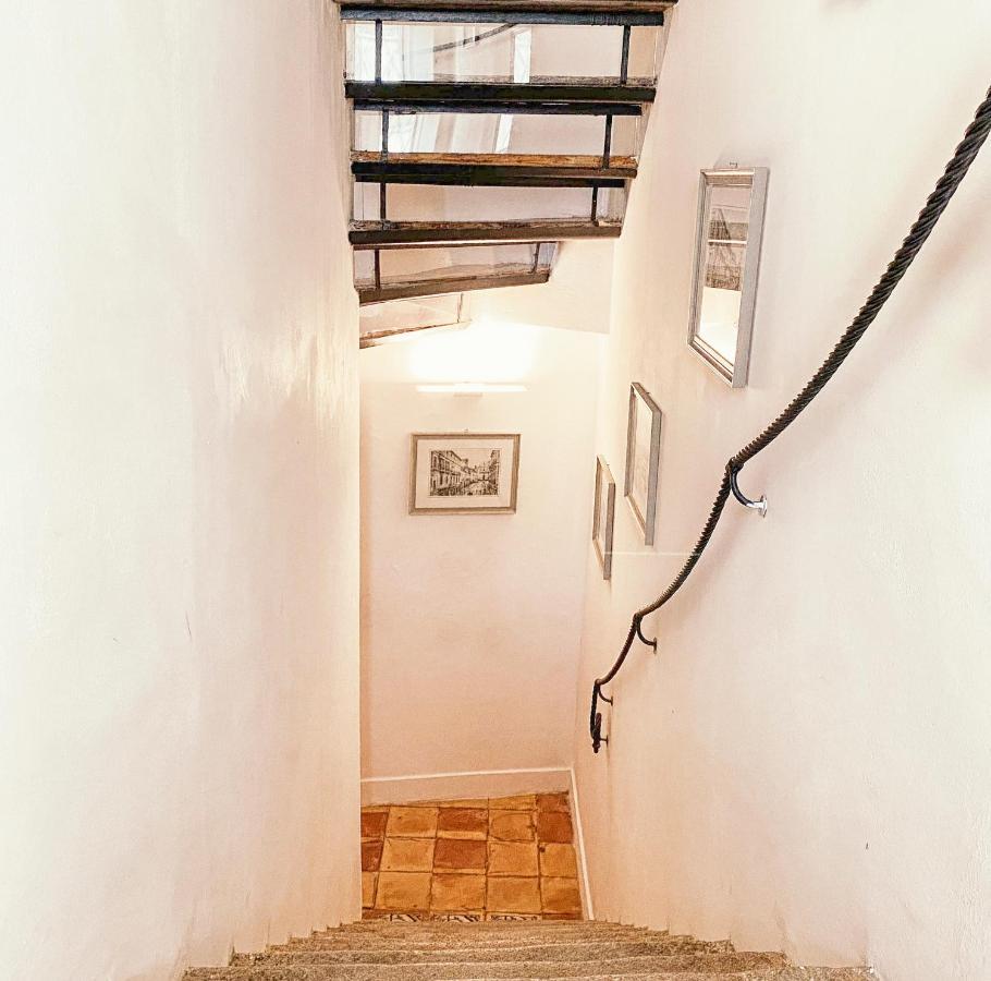 Residenza Ucci Ali Villa โครโตเน ภายนอก รูปภาพ